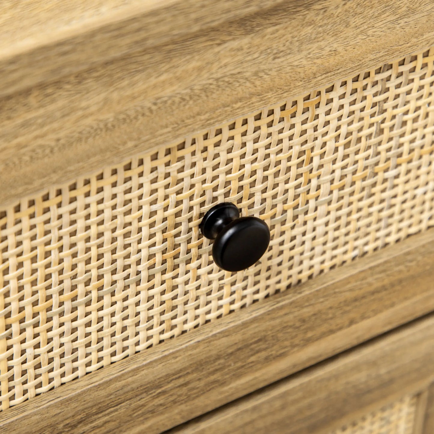 Byrå i rotting och trä