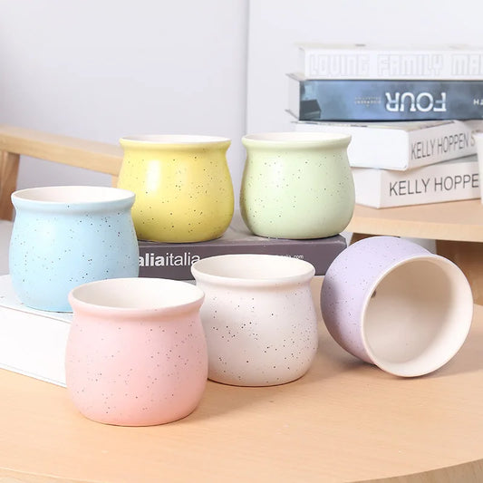 Keramisk Kruka i Retrostil